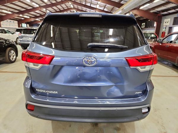 2019 TOYOTA HIGHLANDER LE/LE Plus — DIRR