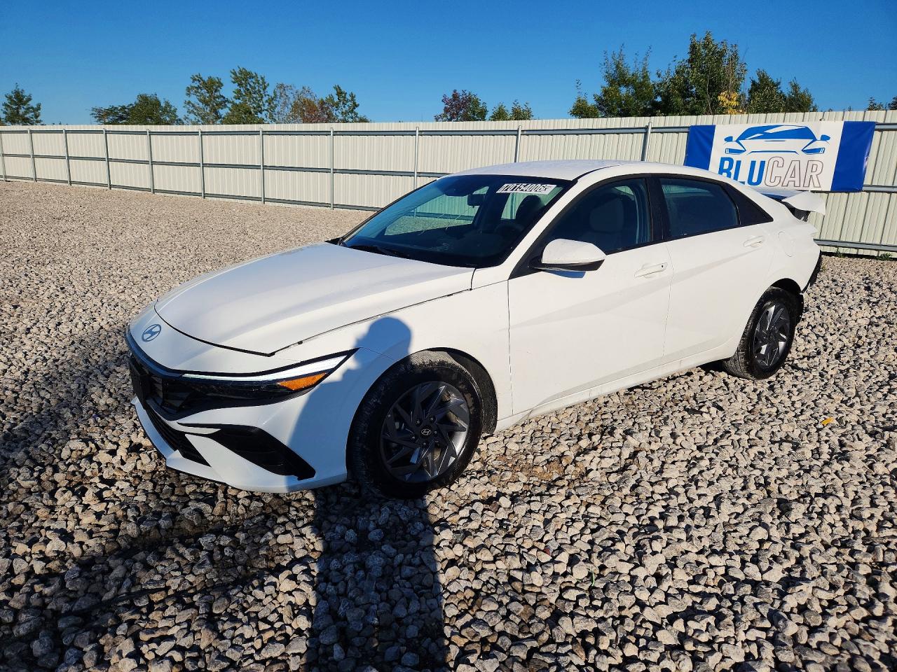 2026 HYUNDAI ELANTRA — Front 3/4