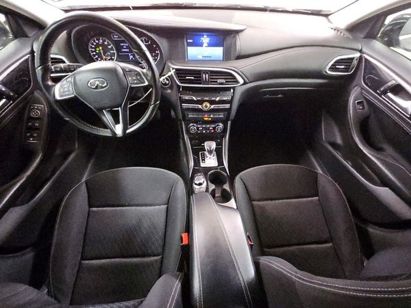 2017 INFINITI QX30 — CKPT