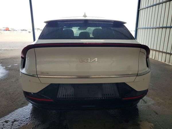2024 KIA EV6 Light, Wind — DIRR