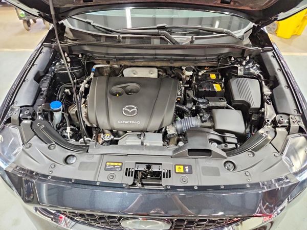 2025 MAZDA CX-5 Select — Engine bay