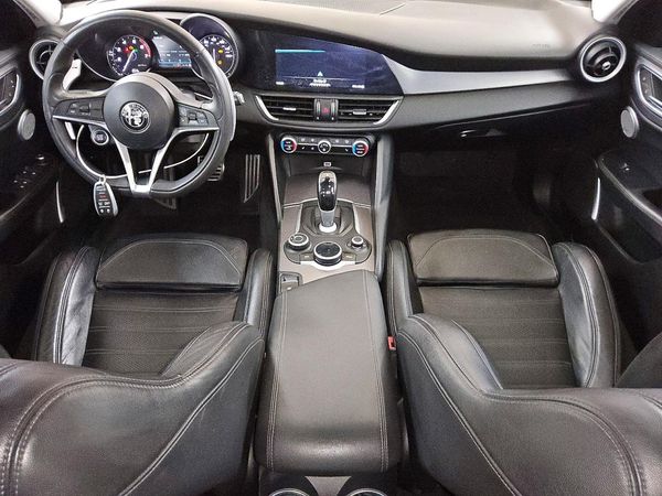 2017 ALFA ROMEO GIULIA TI AWD — CKPT