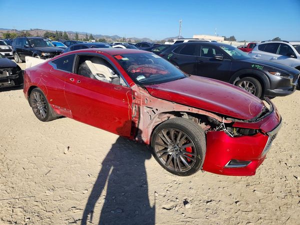 2017 INFINITI Q60 — Passenger 3/4