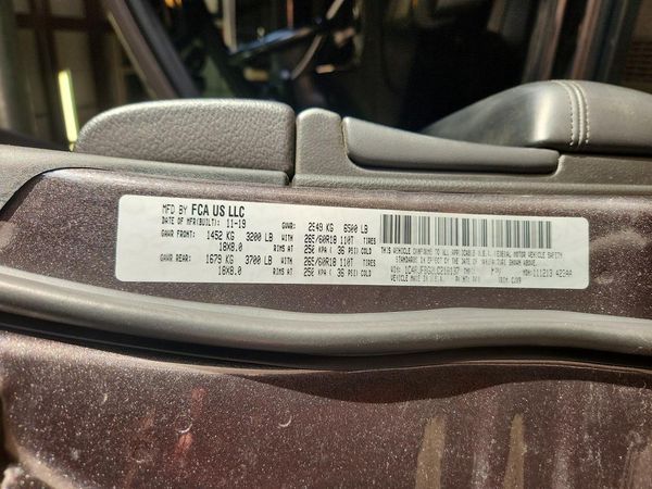 2020 JEEP GRAND CHEROKEE Limited — VINS