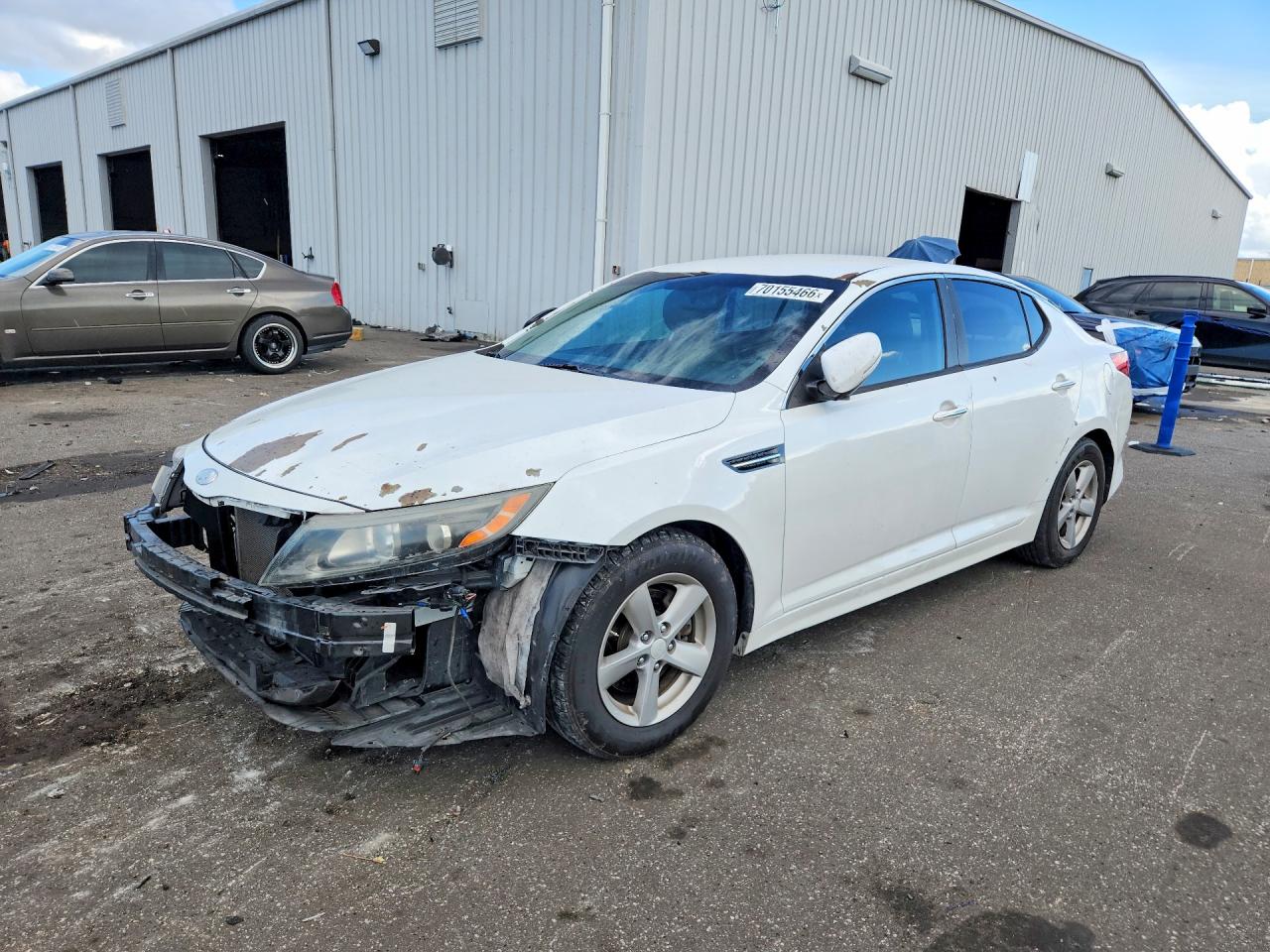 2014 KIA OPTIMA 2.4 LX STD/Conv — Front 3/4
