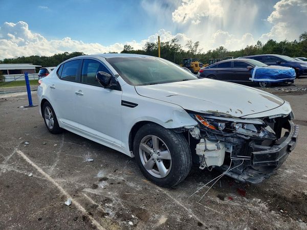 2014 KIA OPTIMA 2.4 LX STD/Conv — Passenger 3/4