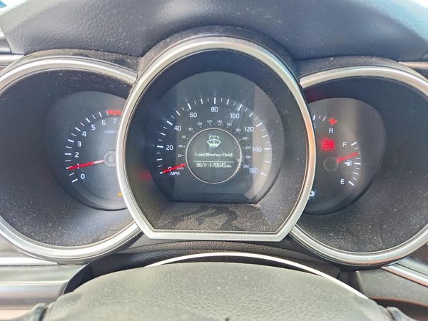 2014 KIA OPTIMA 2.4 LX STD/Conv — ODOM