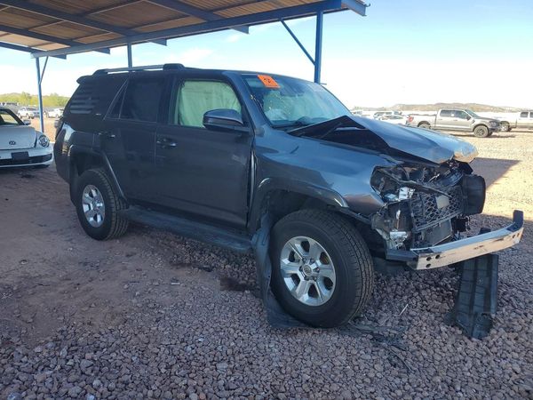 2021 TOYOTA 4RUNNER SRS — Passenger 3/4