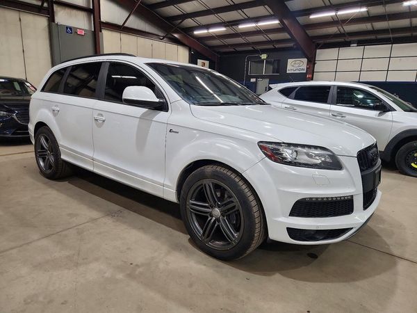 2015 AUDI Q7 S Line Prestige — Passenger 3/4