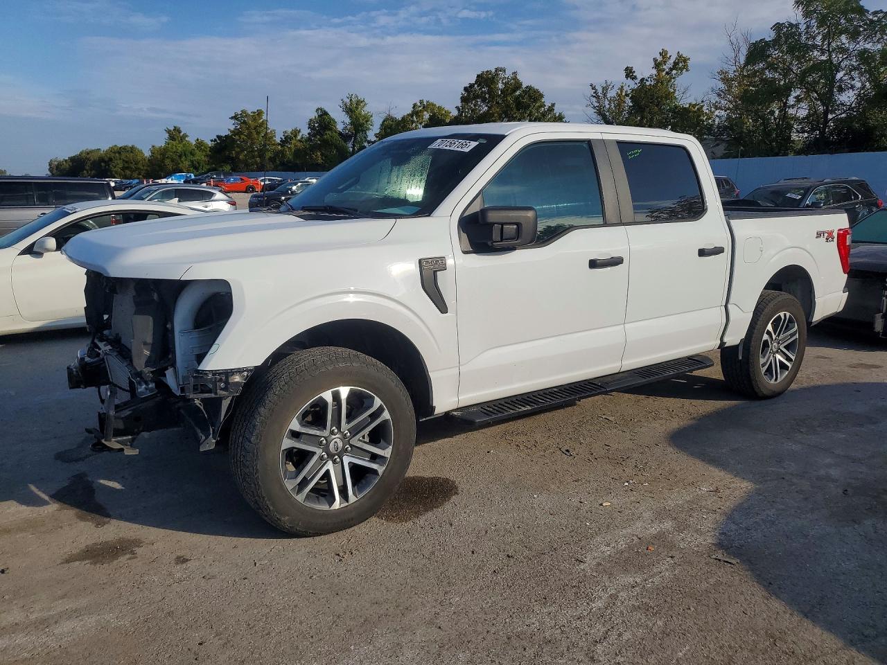 2023 FORD F150 SuperCrew — Front 3/4