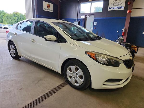 2015 KIA FORTE — Passenger 3/4