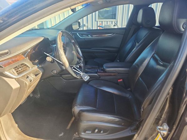 2017 CADILLAC XTS Luxury — DENT