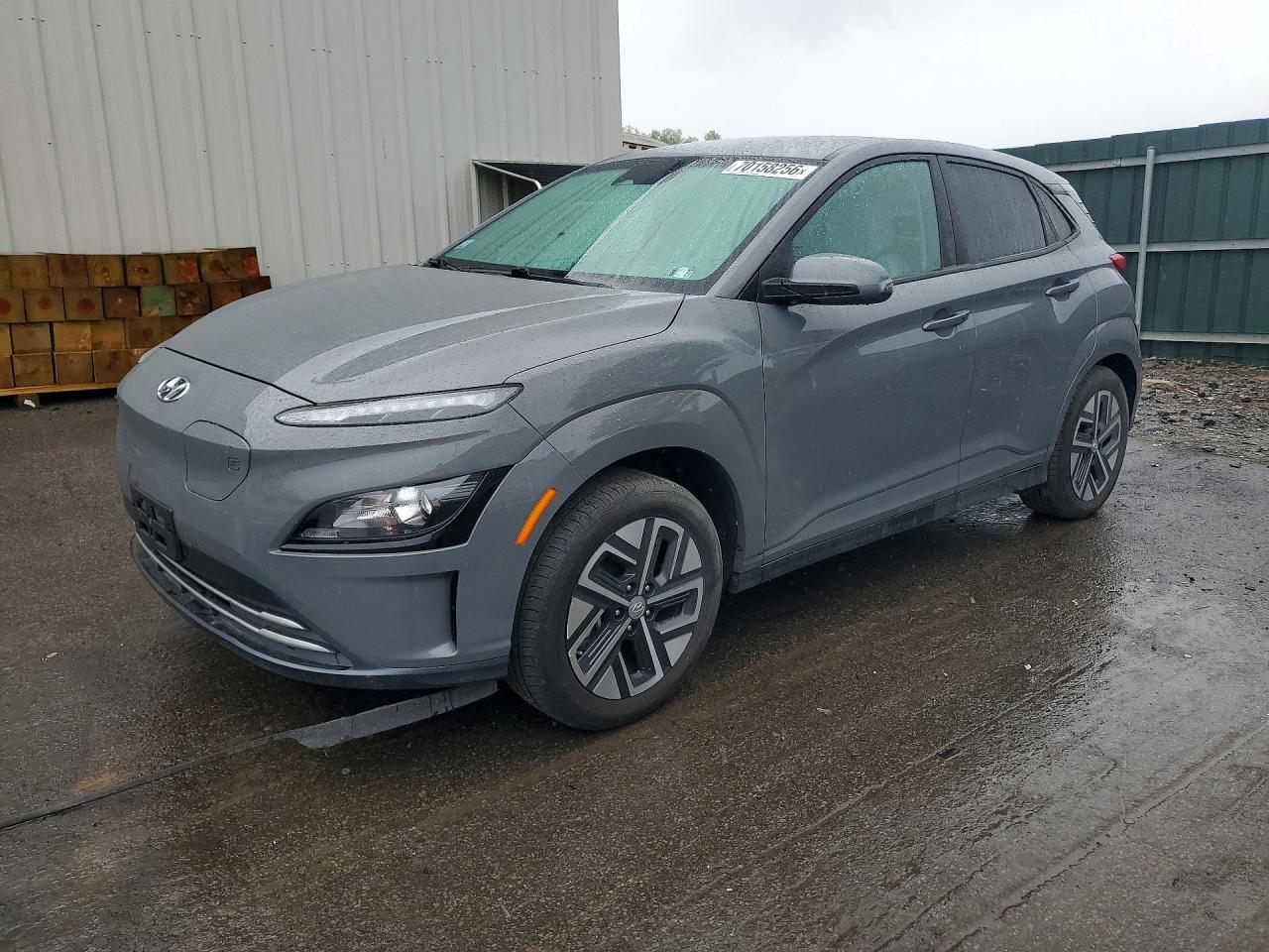 2023 HYUNDAI KONA SE — Front 3/4
