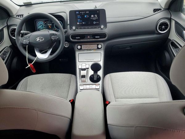2023 HYUNDAI KONA SE — CKPT