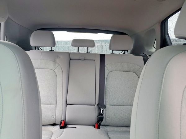 2023 HYUNDAI KONA SE — SUVN