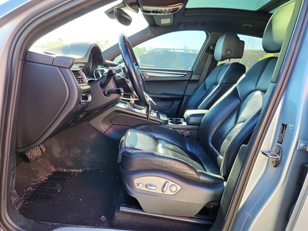 2015 PORSCHE MACAN — DENT