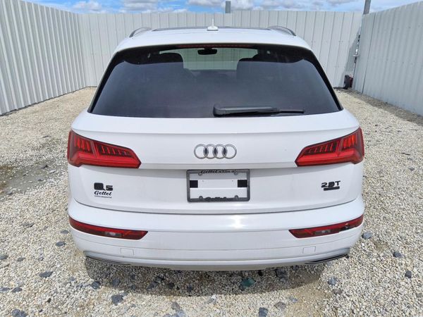2018 AUDI Q5 quattro Premium — DIRR