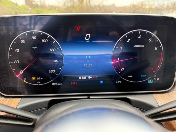2023 MERCEDES-BENZ C