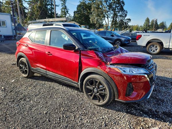 2023 NISSAN KICKS SV — Passenger 3/4