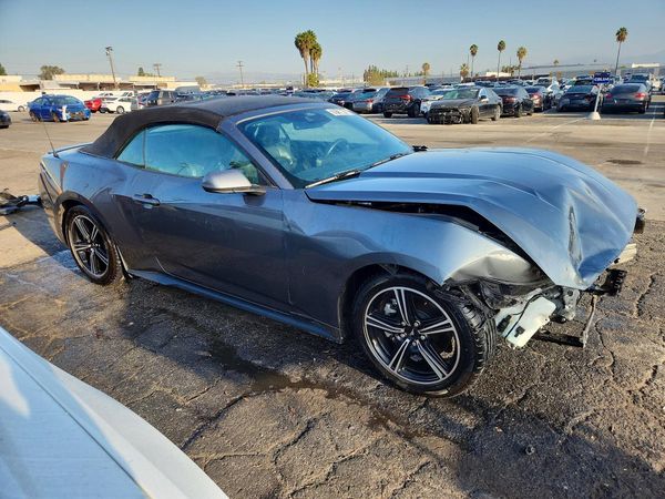 2025 FORD MUSTANG I4 — Passenger 3/4