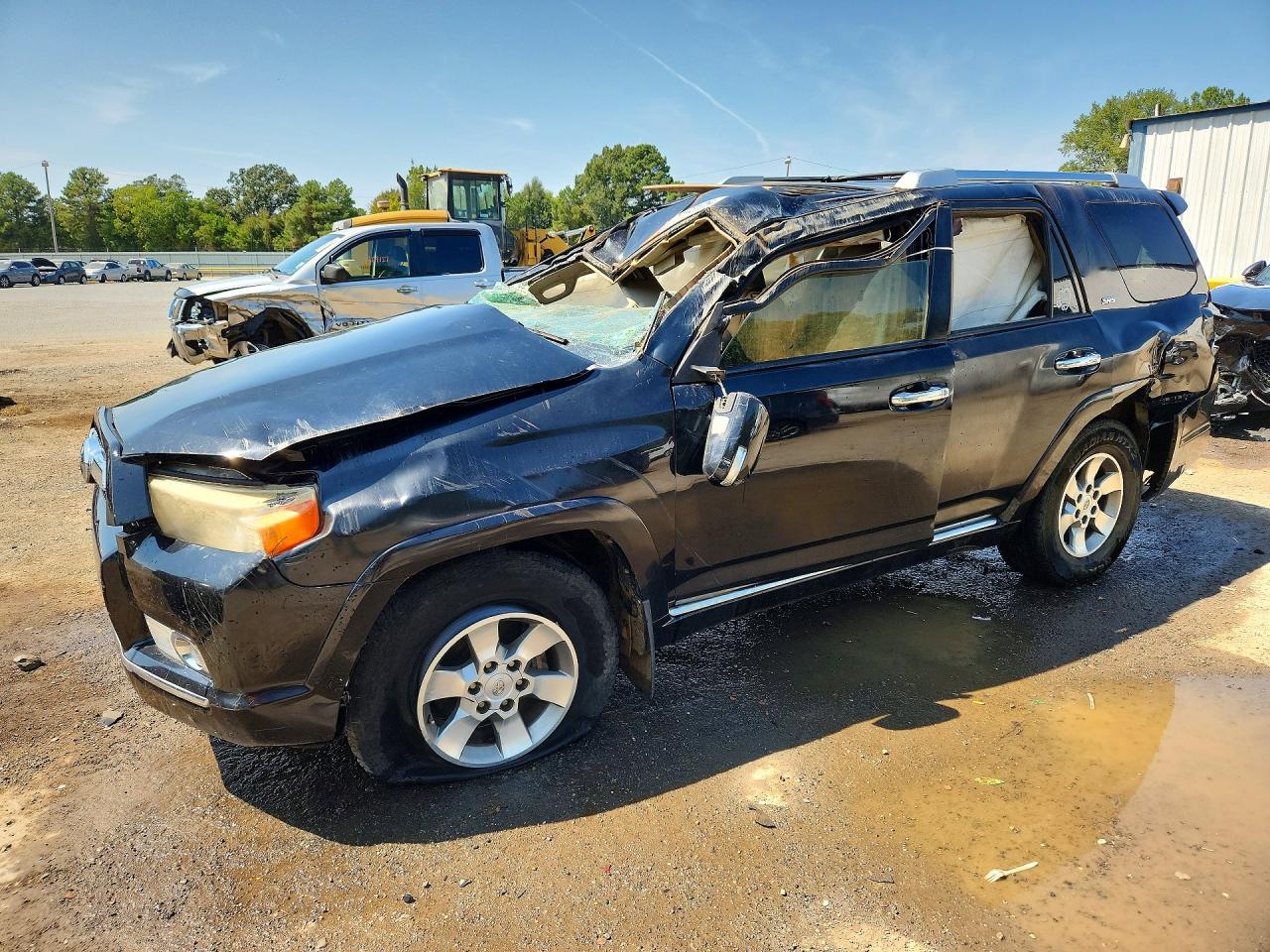 2012 TOYOTA 4RUNNER — Front 3/4