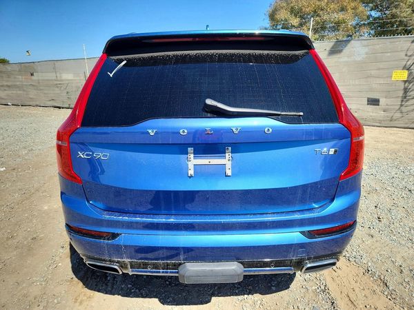 2016 VOLVO XC90 SVR5 R-Design — DIRR