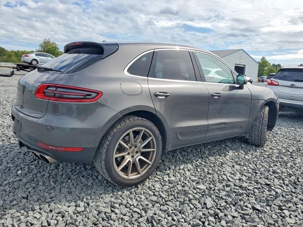 2015 PORSCHE MACAN — PSRA