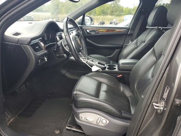 2015 PORSCHE MACAN — DENT