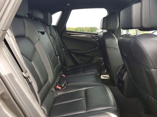 2015 PORSCHE MACAN — PSRS