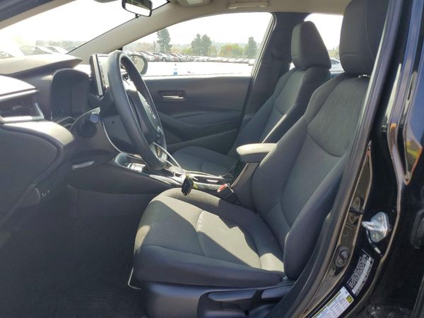 2020 TOYOTA COROLLA LE — DENT