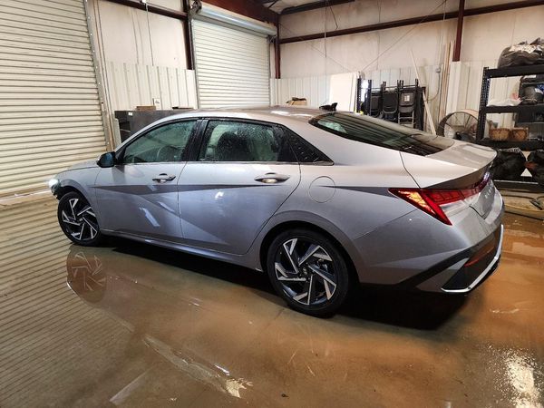 2025 HYUNDAI ELANTRA Limited — DSRA