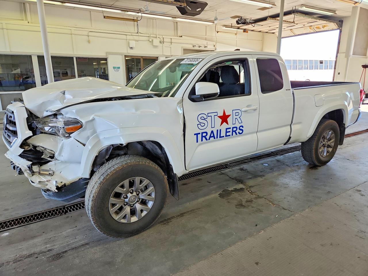 2018 TOYOTA TACOMA — Front 3/4