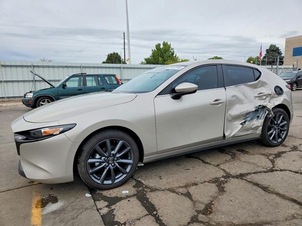 2025 MAZDA 3 — DSFA — Front 3/4