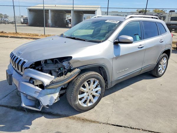 2015 JEEP CHEROKEE — DSFA — Front 3/4