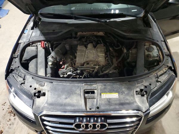 2015 AUDI A8 L — Engine bay