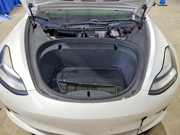 2020 TESLA MODEL 3 — Engine bay