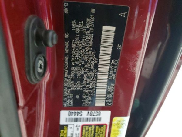2014 TOYOTA SIENNA — VINS
