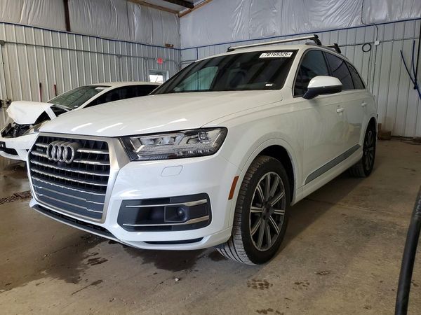 2017 AUDI Q7 — DSFA — Front 3/4
