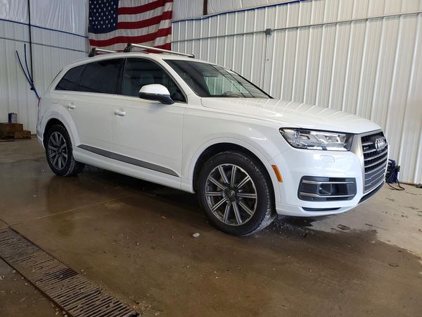 2017 AUDI Q7 quattro Prestige — Passenger 3/4