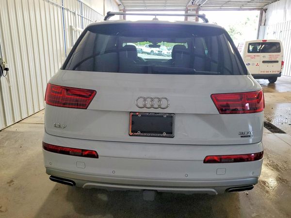 2017 AUDI Q7 quattro Prestige — DIRR