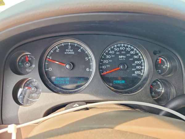 2014 CHEVROLET SUBURBAN LT — ODOM