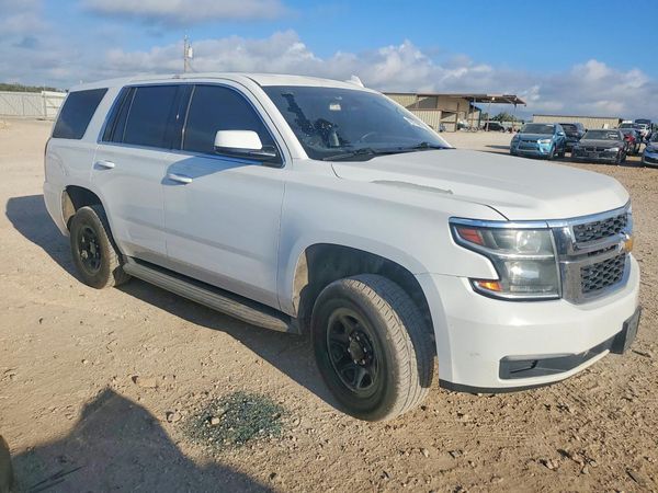 2017 CHEVROLET TAHOE Police Vehicle — Passenger 3/4