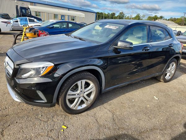 2015 MERCEDES-BENZ GLA — DSFA — Front 3/4
