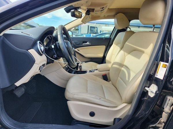 2015 MERCEDES-BENZ GLA GLA250 4-MATIC — DENT