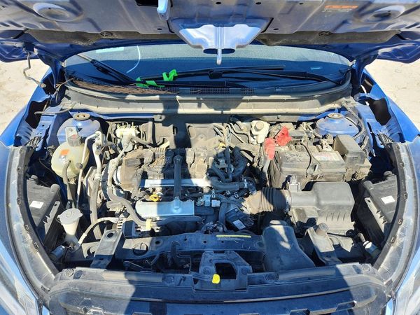 2022 NISSAN KICKS SV — Engine bay
