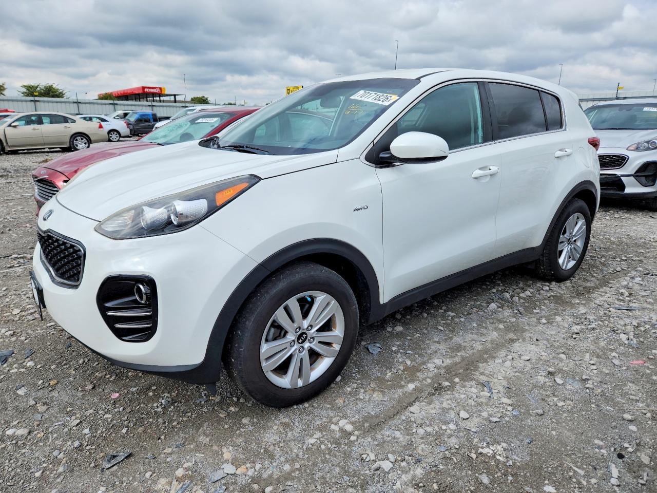 2019 KIA SPORTAGE LX — Front 3/4