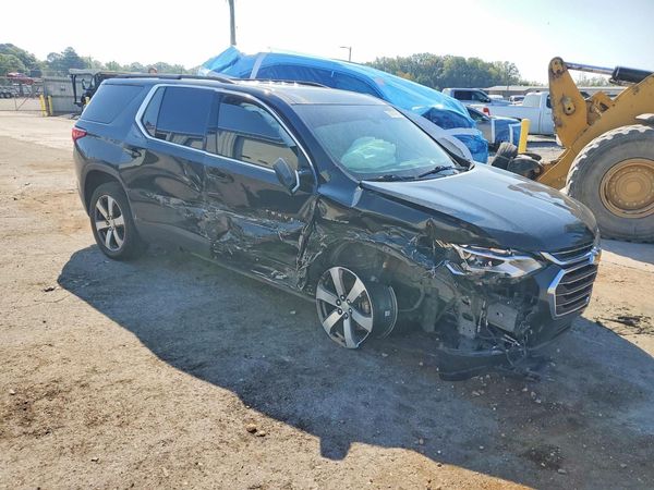 2020 CHEVROLET TRAVERSE LT — Passenger 3/4