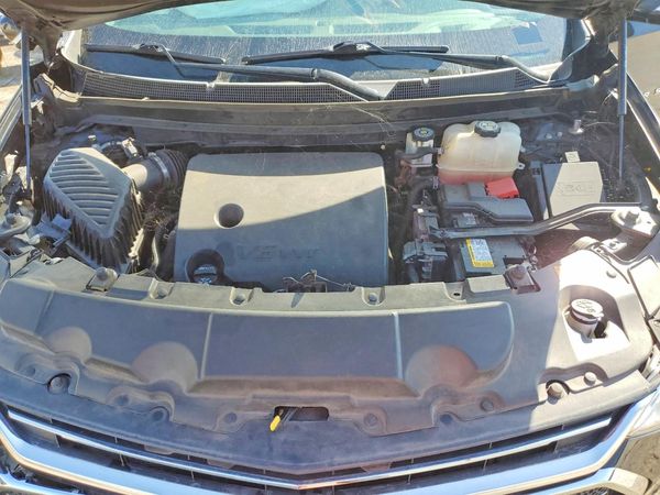 2020 CHEVROLET TRAVERSE LT — Engine bay