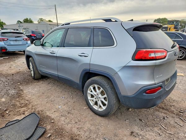 2016 JEEP CHEROKEE Latitude/Longitude/North — DSRA