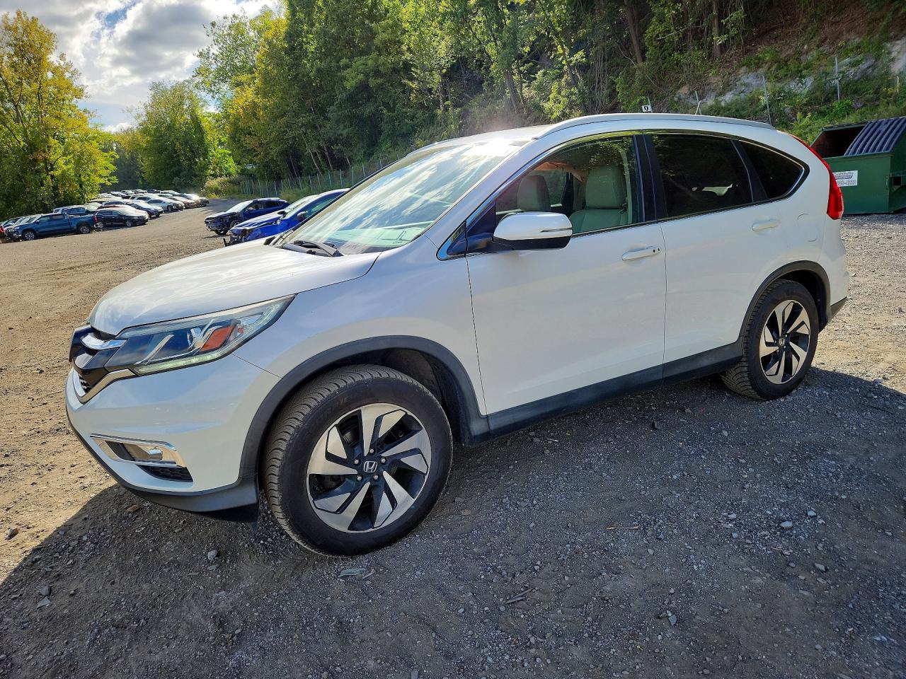 2016 HONDA CRV Touring — Front 3/4